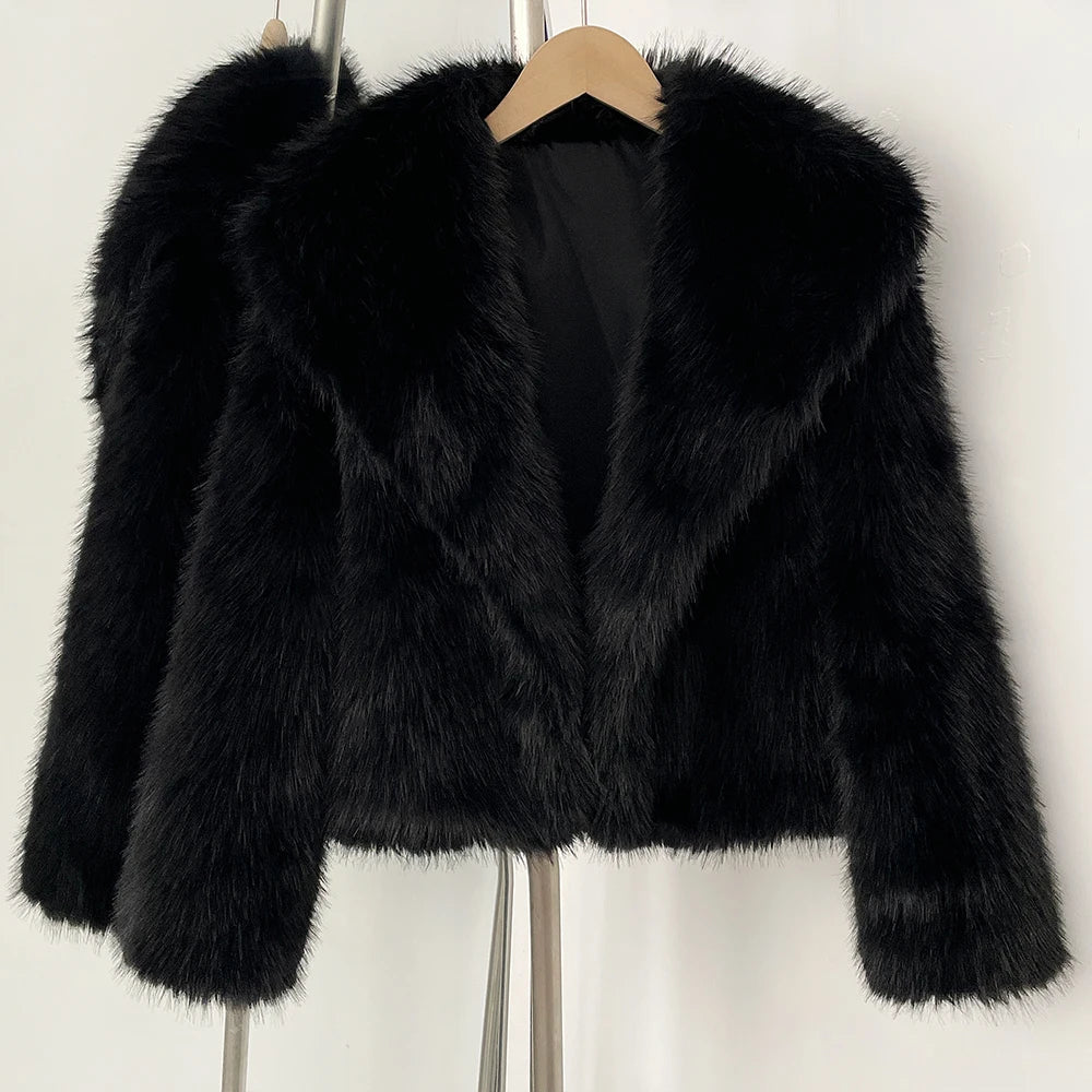 OFTBUY Luxury Oversized Lapel Faux Fur Jacket - Chic Short Vegan Fur Coat for Winter Glamour