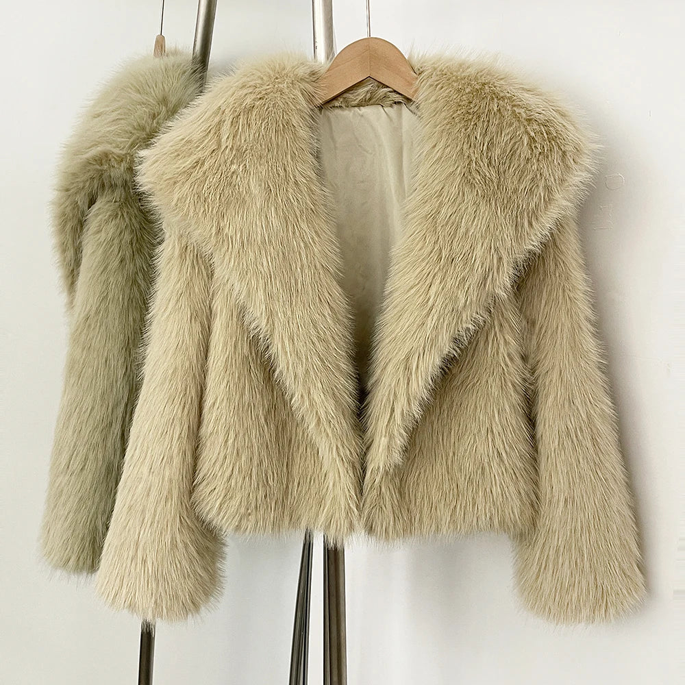 OFTBUY Luxury Oversized Lapel Faux Fur Jacket - Chic Short Vegan Fur Coat for Winter Glamour