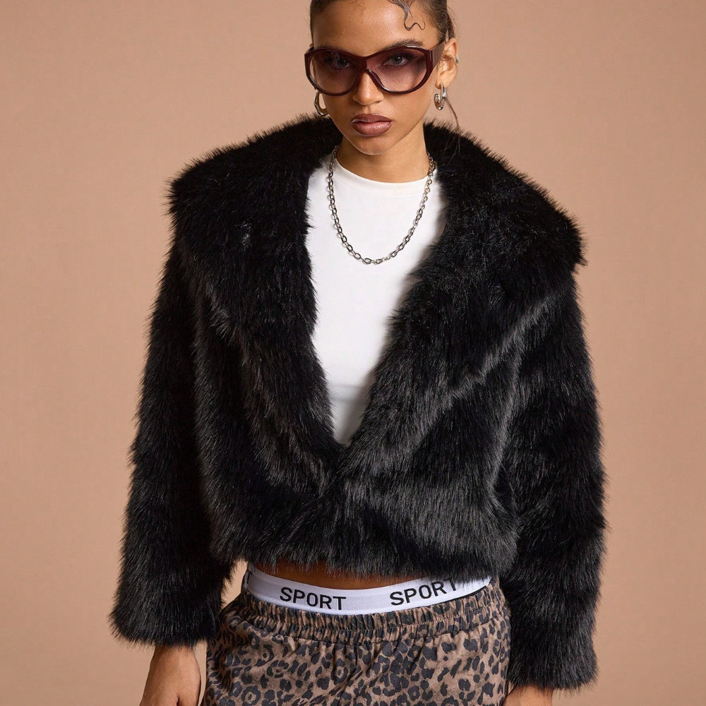 OFTBUY Luxury Oversized Lapel Faux Fur Jacket - Chic Short Vegan Fur Coat for Winter Glamour