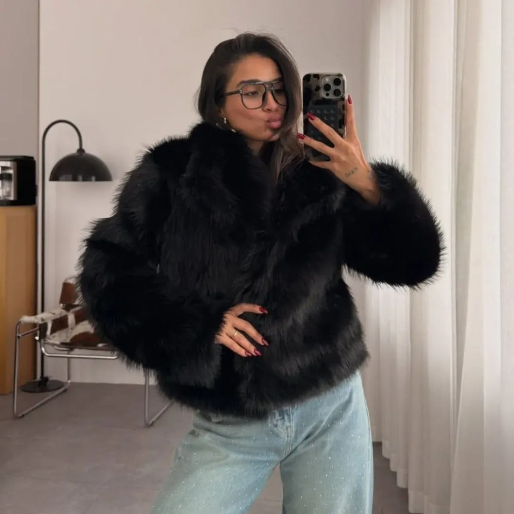 OFTBUY Luxury Oversized Lapel Faux Fur Jacket - Chic Short Vegan Fur Coat for Winter Glamour